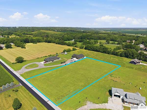 2 Acres of Residential Land for Sale in Fort Calhoun, Nebraska