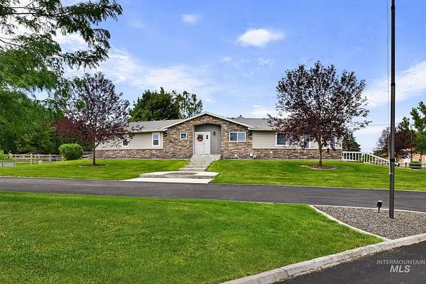 3.7 Acres of Land with Home for Sale in Caldwell, Idaho
