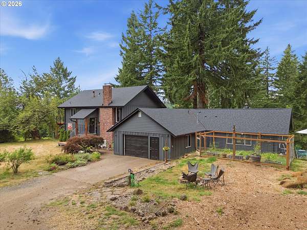 7.68 Acres of Land with Home for Sale in Banks, Oregon