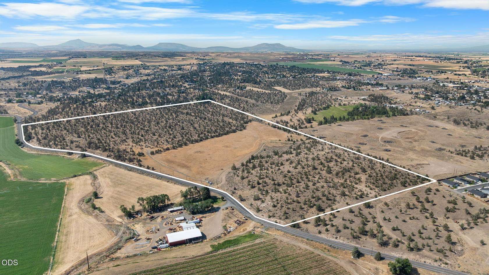 92 Acres of Recreational & Residential Land for Sale in Madras, Oregon