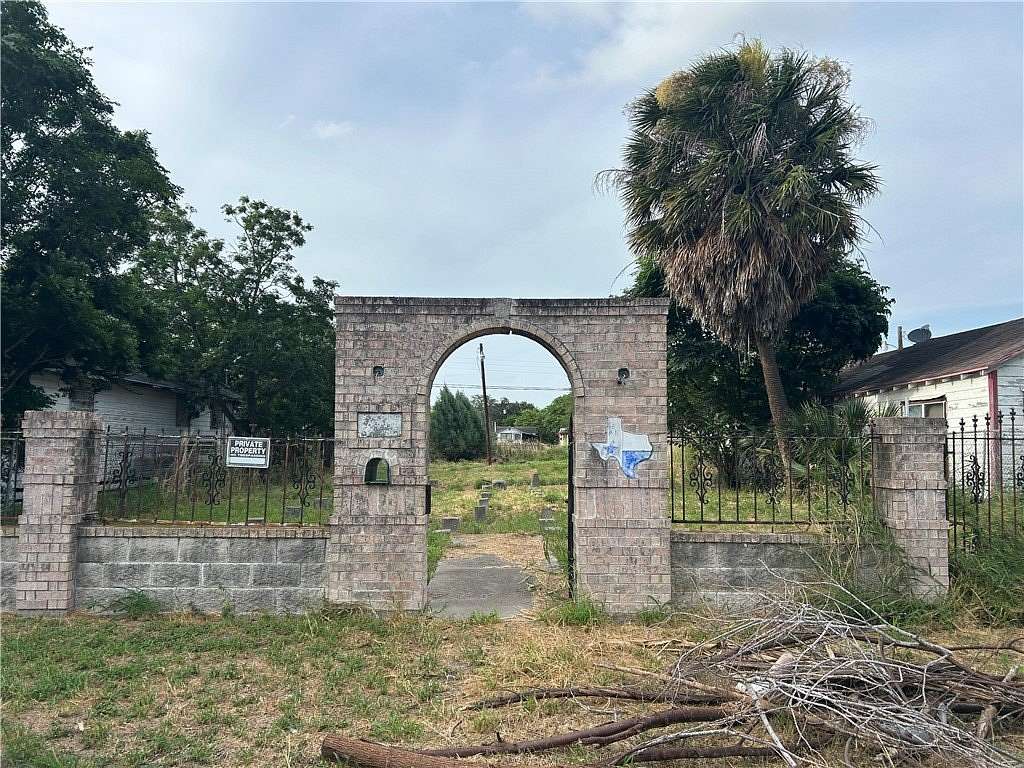 0.16 Acres of Residential Land for Sale in Robstown, Texas
