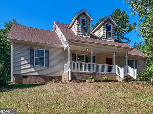 2 Acres of Land with Home for Sale in Williamson, Georgia