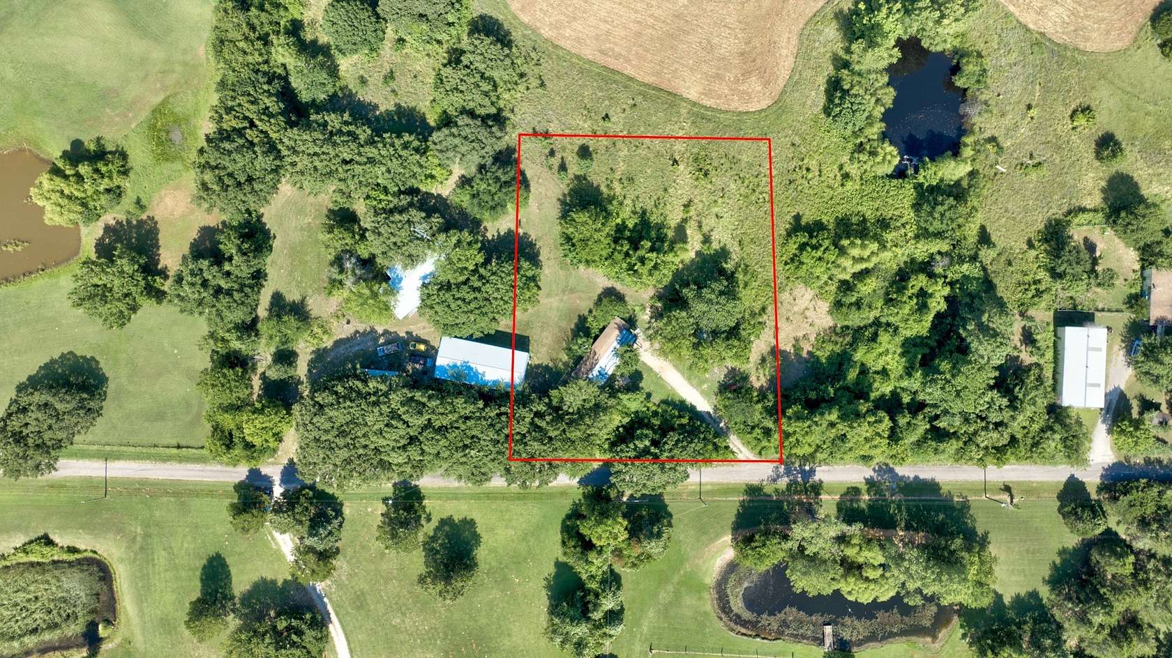 1.5 Acres of Residential Land for Sale in Whitesboro, Texas