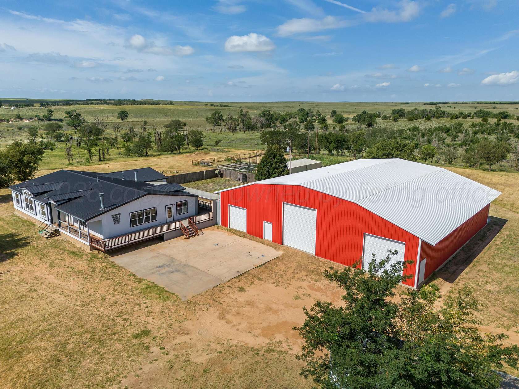 160 Acres of Agricultural Land with Home for Sale in Mobeetie, Texas