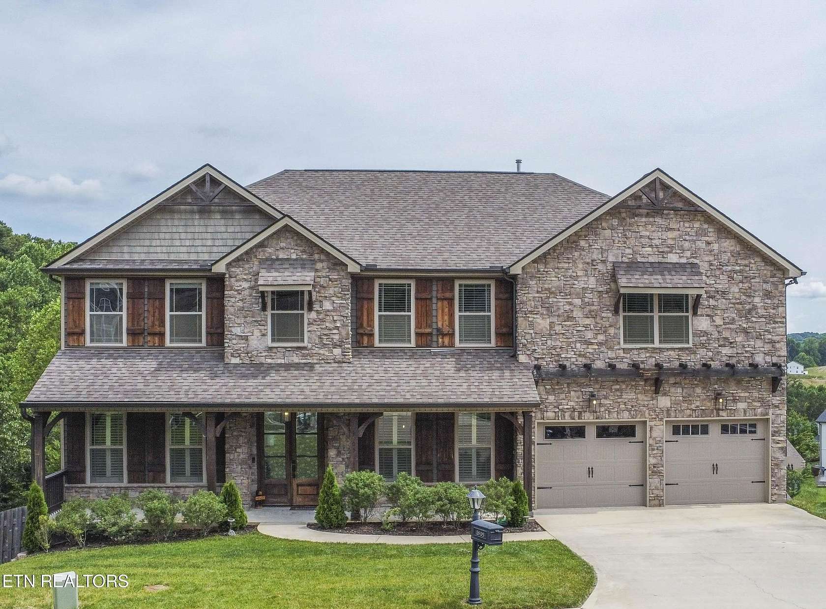 2.1 Acres of Land with Home for Sale in Knoxville, Tennessee