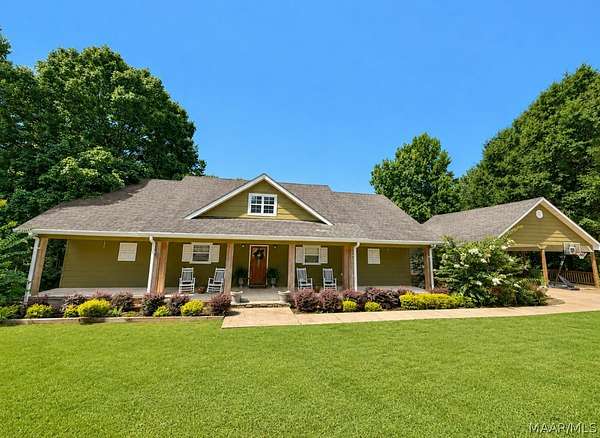 1.9 Acres of Land with Home for Sale in Camden, Alabama