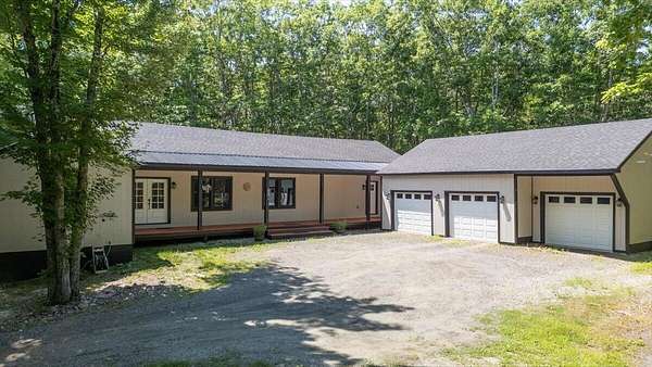 6.1 Acres of Land with Home for Sale in Rockport, Maine