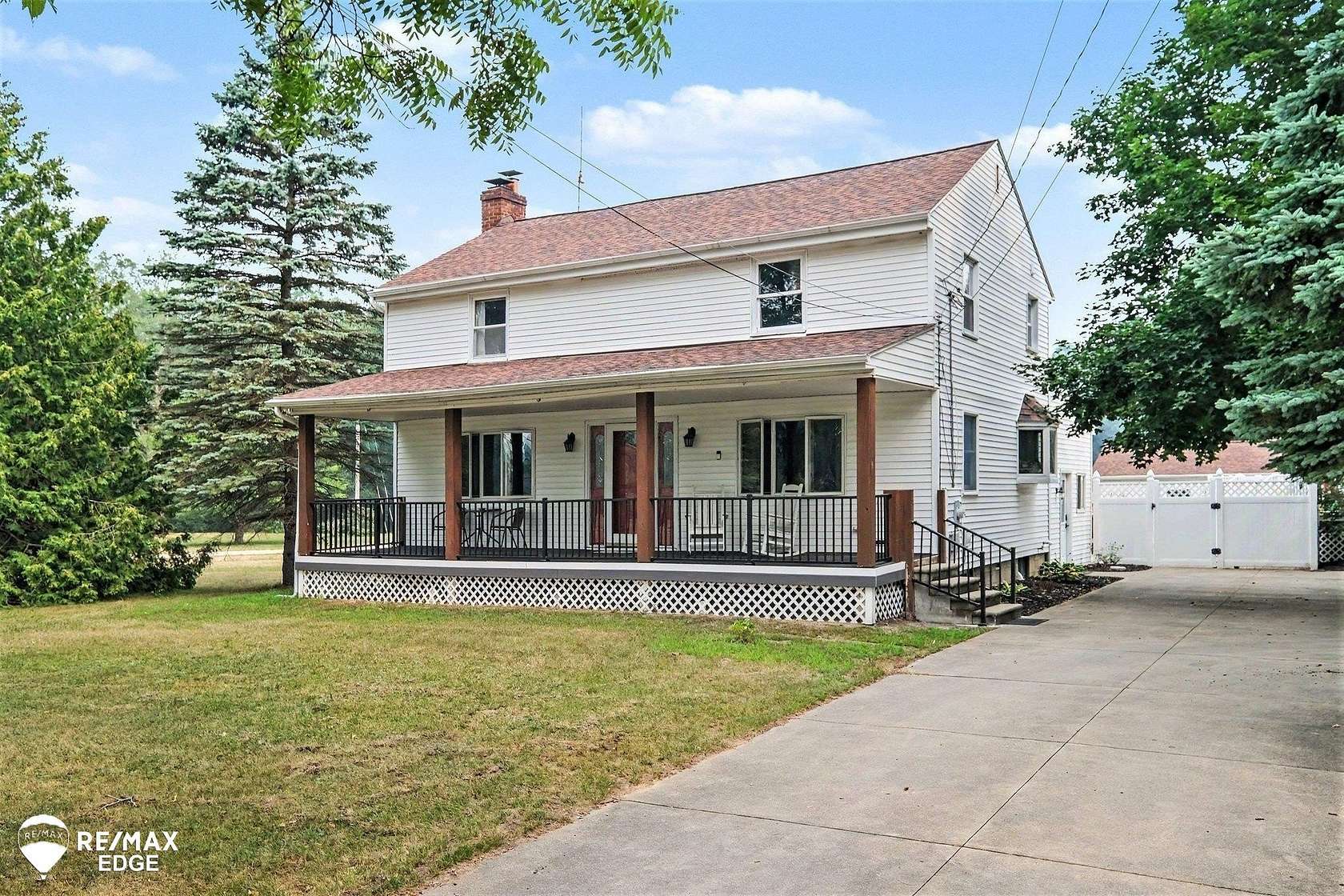 8 Acres of Land with Home for Sale in Davison, Michigan