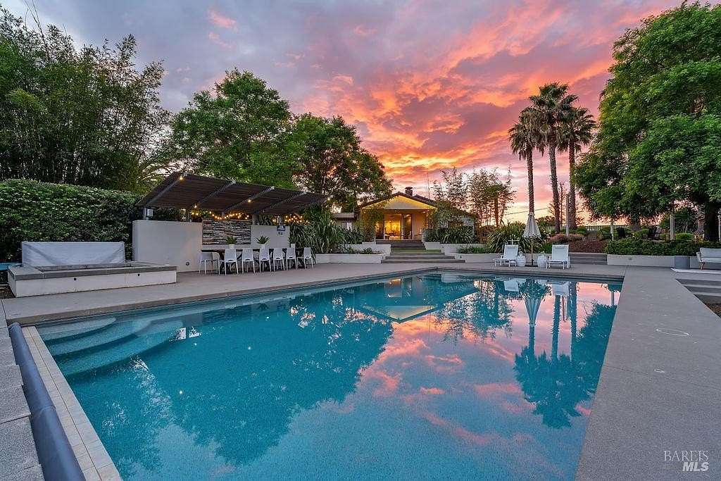 3.25 Acres of Land with Home for Sale in Healdsburg, California