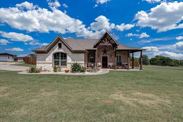 4.39 Acres of Land with Home for Sale in Alvarado, Texas