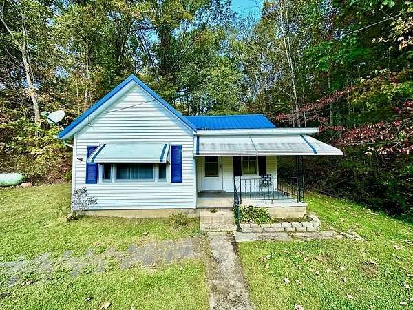 1.5 Acres of Land with Home for Sale in Lucasville, Ohio