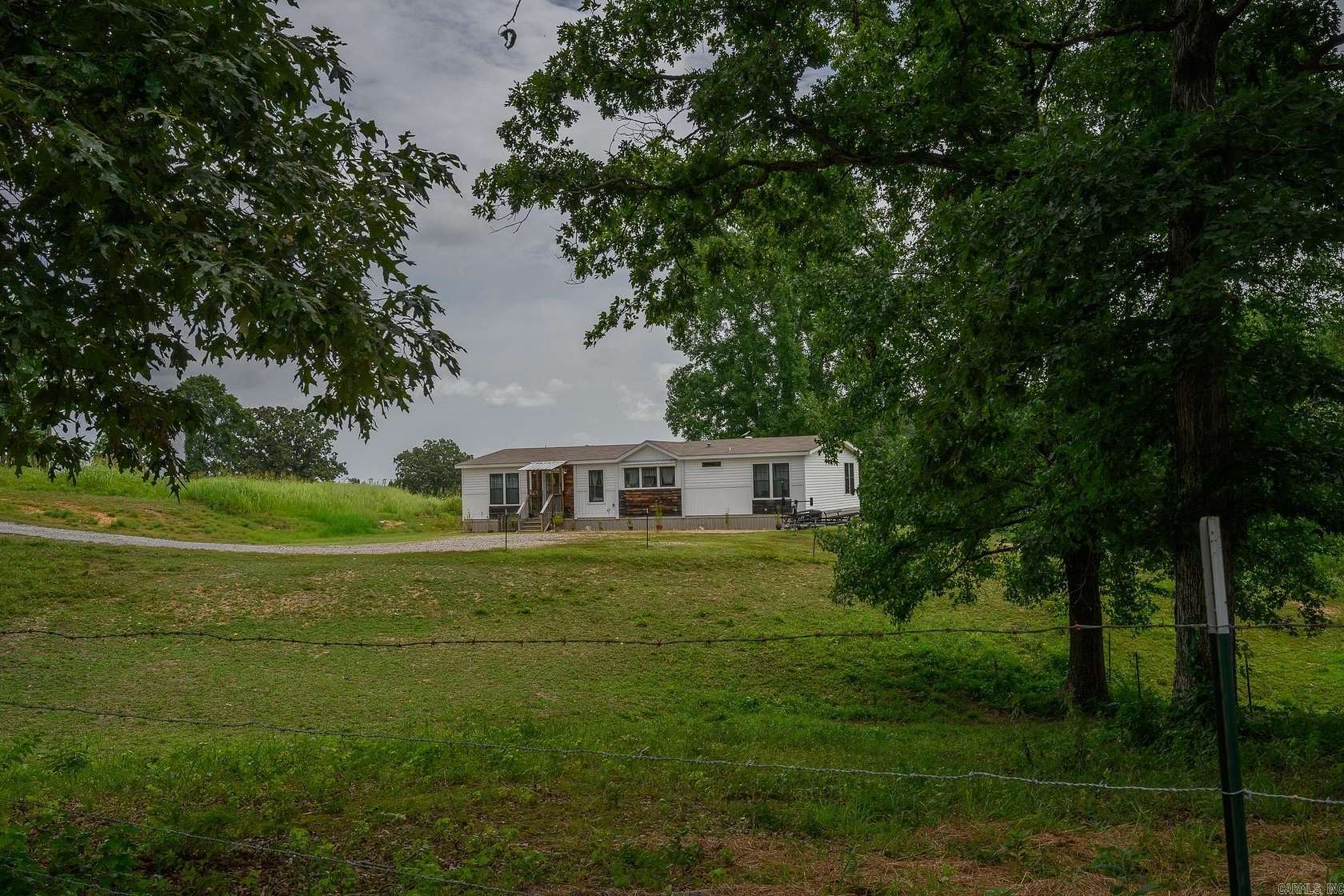 17.7 Acres of Land with Home for Sale in Mount Ida, Arkansas