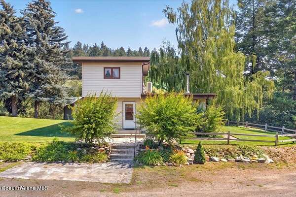 5 Acres of Land with Home for Sale in Princeton, Idaho