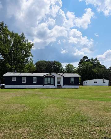 4 Acres of Land with Home for Sale in Winnsboro, Texas