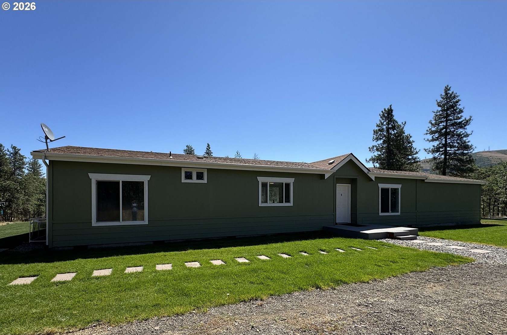 22 Acres of Land with Home for Sale in Lyle, Washington
