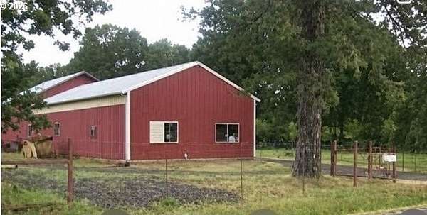 3.8 Acres of Residential Land for Sale in Elmira, Oregon