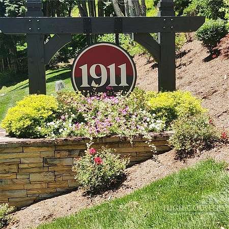 1.39 Acres of Residential Land for Sale in Elk Park, North Carolina