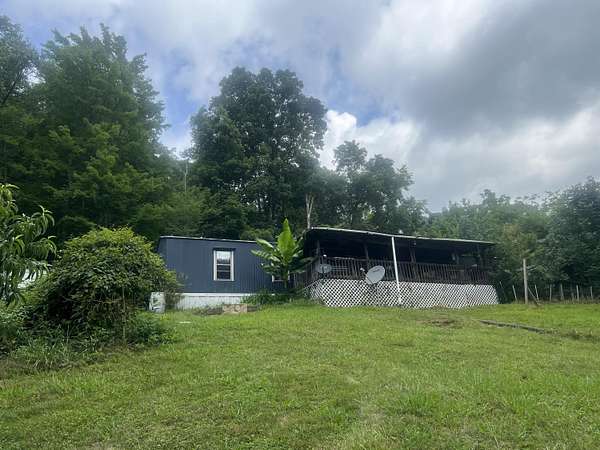 6 Acres of Land with Home for Sale in Sandstone, West Virginia