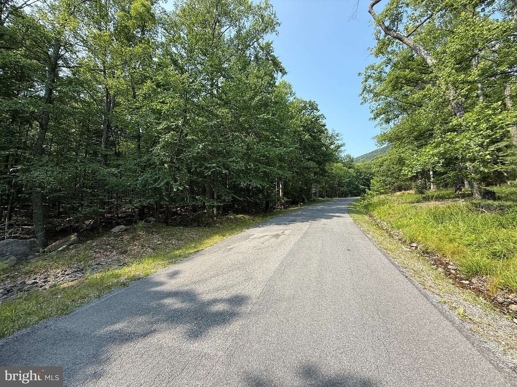 3 Acres of Residential Land for Sale in Berkeley Springs, West Virginia