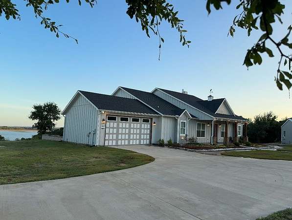 2.58 Acres of Land with Home for Sale in Palo Pinto, Texas