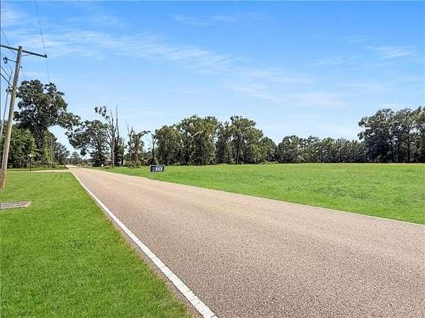 5 Acres of Commercial Land for Sale in Hammond, Louisiana