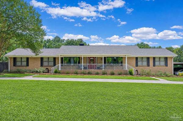 4.1 Acres of Land with Home for Sale in Pensacola, Florida