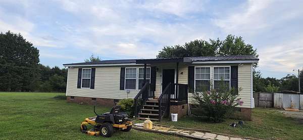 2.45 Acres of Land with Home for Sale in Spartanburg, South Carolina