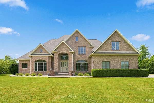 6 Acres of Land with Home for Sale in Muncie, Indiana
