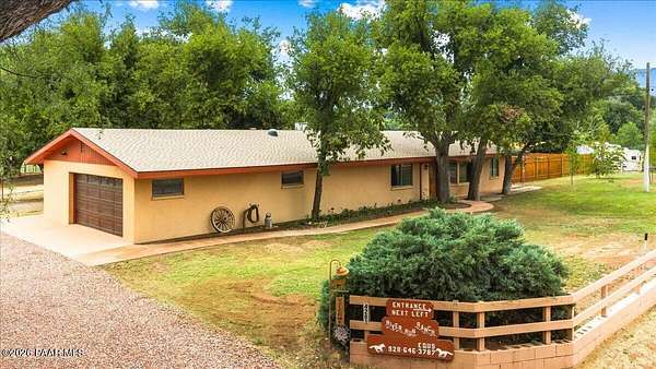 10.1 Acres of Land with Home for Sale in Cottonwood, Arizona