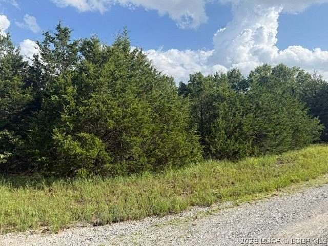 5.17 Acres of Residential Land for Sale in Edwards, Missouri