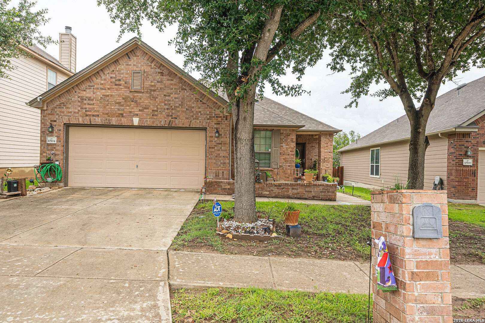 14 Acres of Land with Home for Sale in Live Oak, Texas