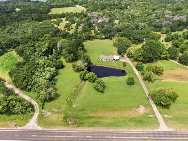 3.16 Acres of Land with Home for Sale in Purdon, Texas