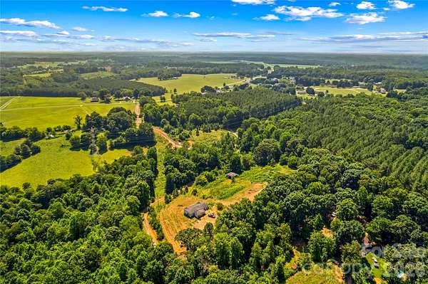 10 Acres of Residential Land for Sale in Statesville, North Carolina