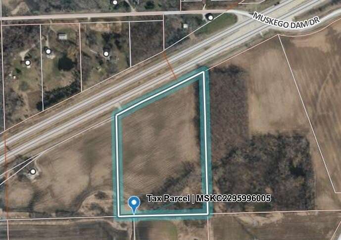 11 Acres of Commercial Land for Sale in Muskego, Wisconsin