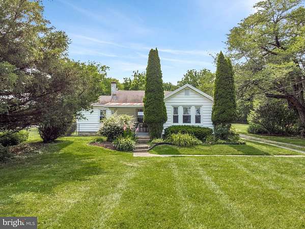 1.7 Acres of Land with Home for Lease in Coatesville, Pennsylvania