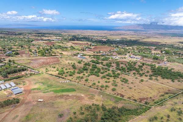 19 Acres of Land for Sale in Kula, Hawaii