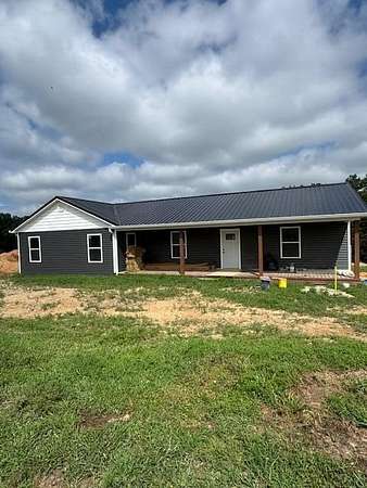 20 Acres of Recreational Land with Home for Sale in Irvine, Kentucky
