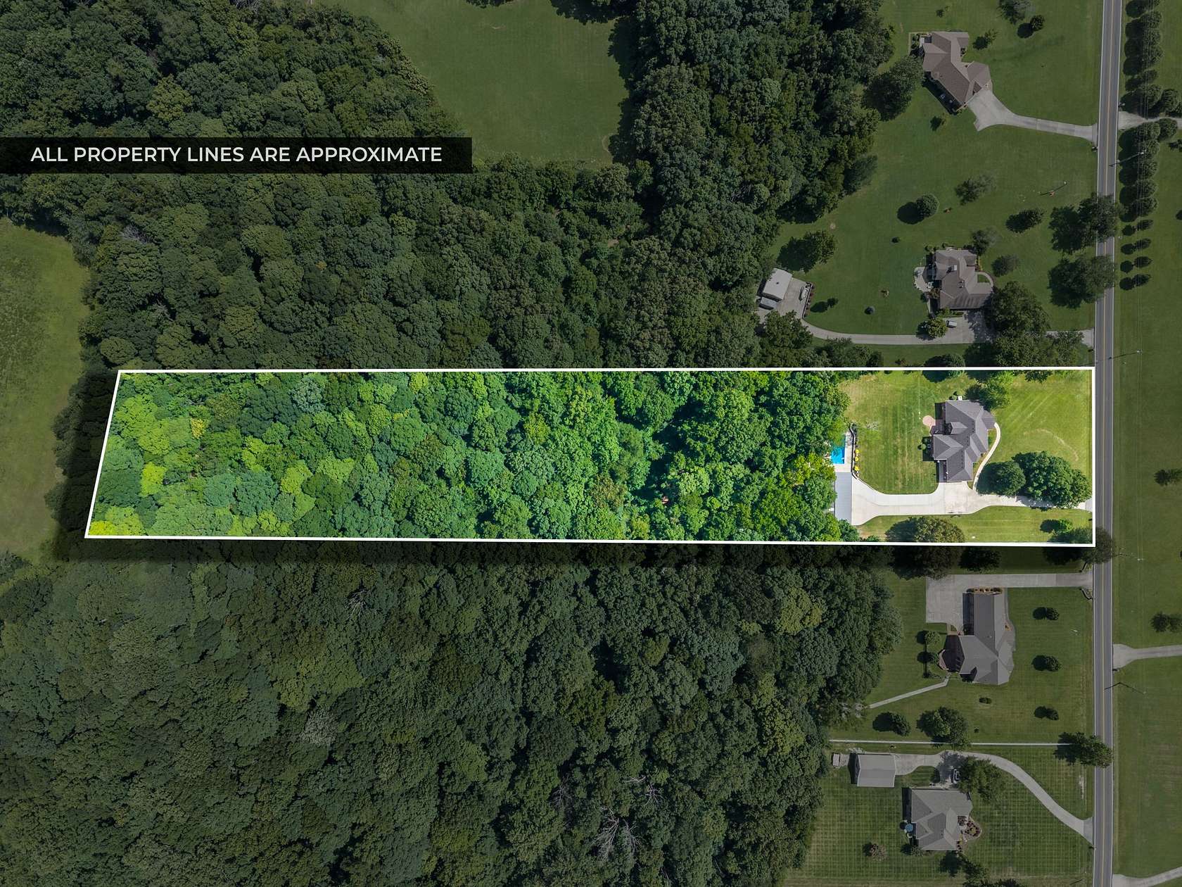 5 Acres of Land with Home for Sale in Clarksville, Tennessee