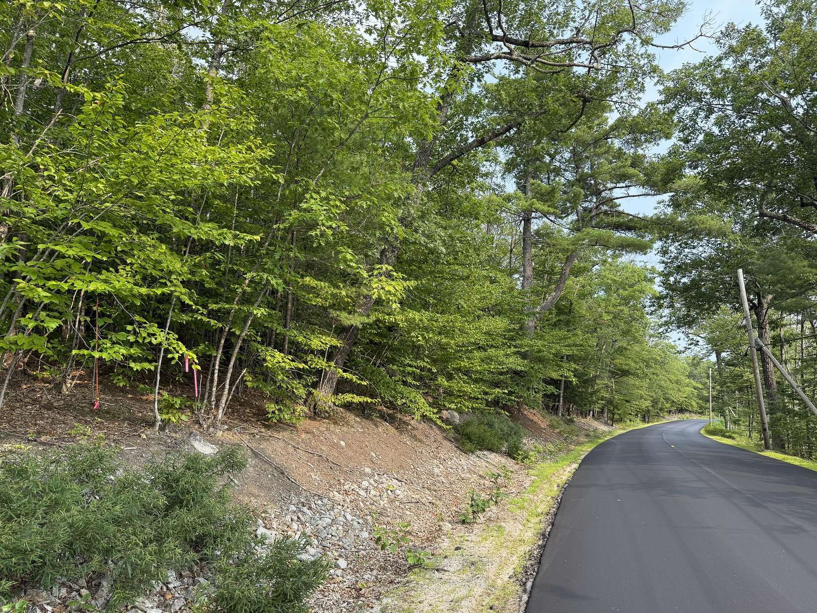 2.5 Acres of Residential Land for Sale in Bridgton, Maine