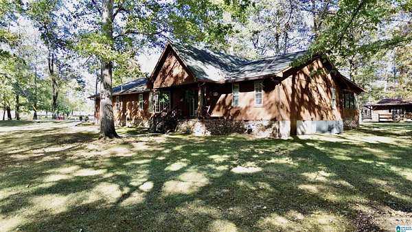 5.1 Acres of Land with Home for Sale in Hanceville, Alabama