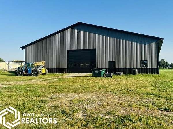 1.53 Acres of Residential Land for Sale in Montezuma, Iowa