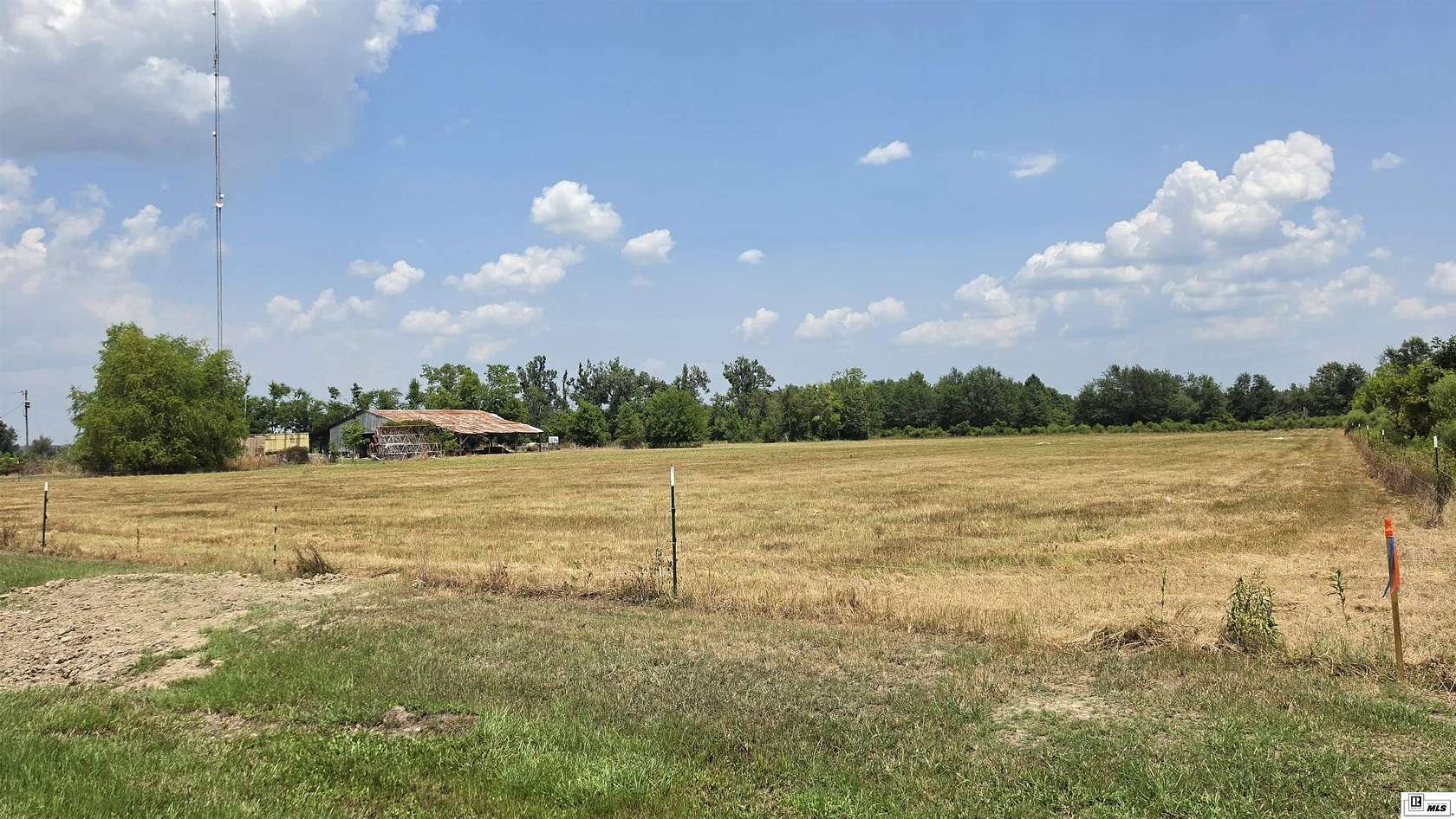 6.6 Acres of Residential Land for Sale in Rayville, Louisiana