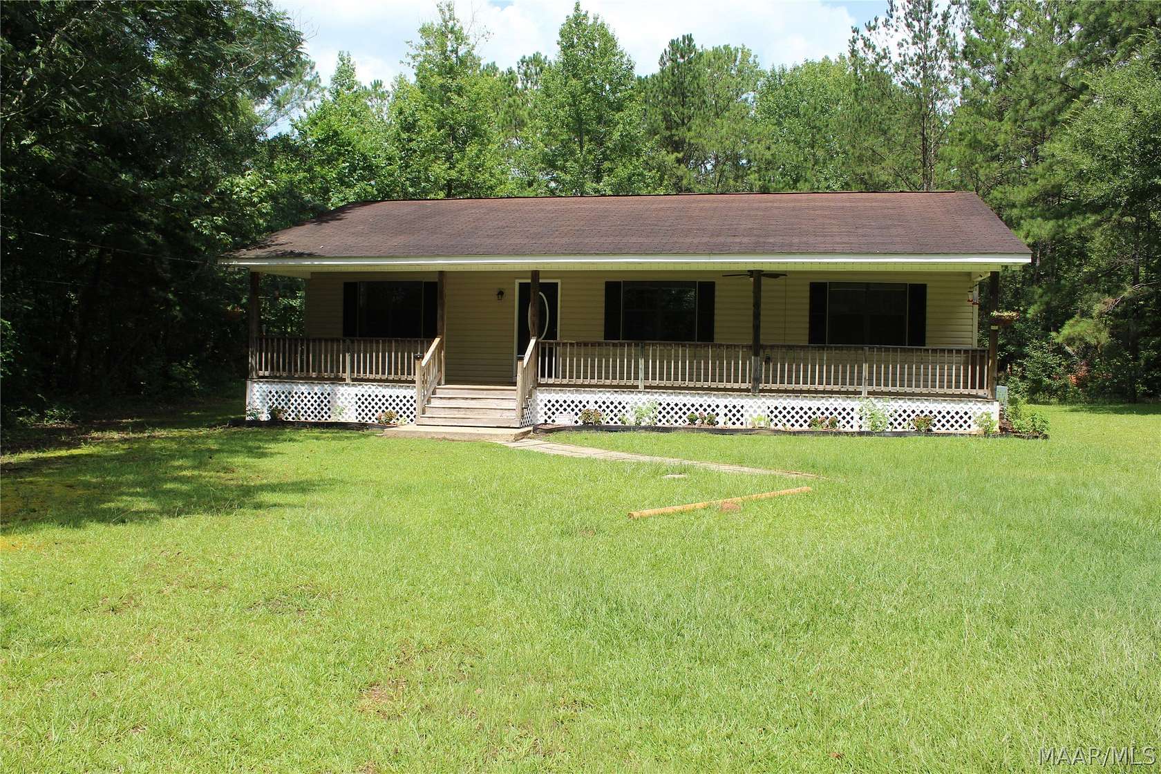 4 Acres of Land with Home for Sale in Greenville, Alabama