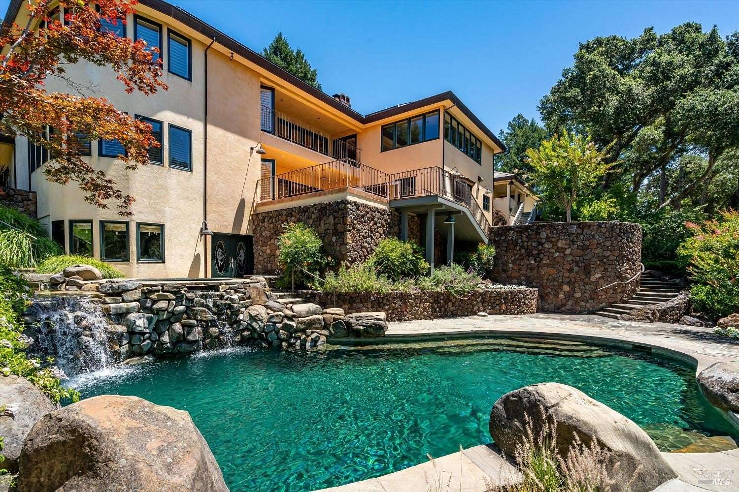 13.3 Acres of Land with Home for Sale in St. Helena, California