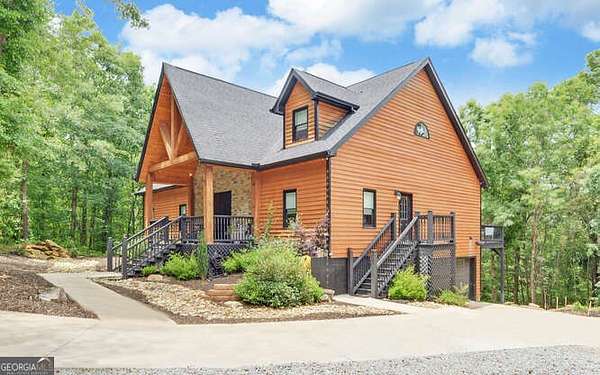 9.77 Acres of Land with Home for Sale in Hull, Georgia