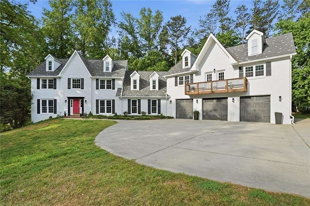 4.19 Acres of Land with Home for Lease in Milton, Georgia