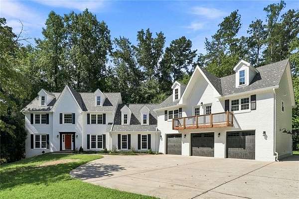4.19 Acres of Land with Home for Lease in Milton, Georgia