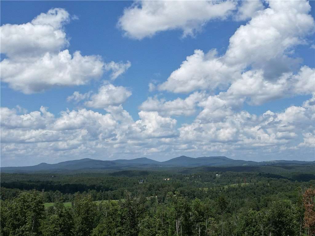 10 Acres of Residential Land for Sale in Jasper, Arkansas