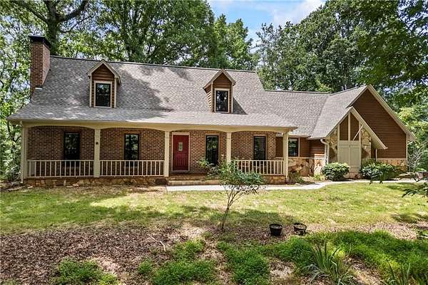 10 Acres of Improved Mixed-Use Land for Sale in Dahlonega, Georgia