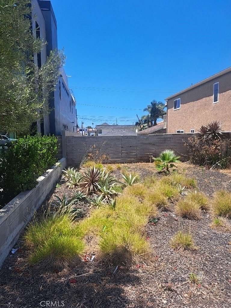 0.08 Acres of Residential Land for Sale in Huntington Beach, California